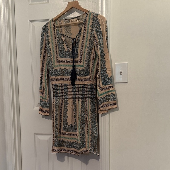 Chelsea & Violet Long Sleeve Dress - Picture 1 of 7